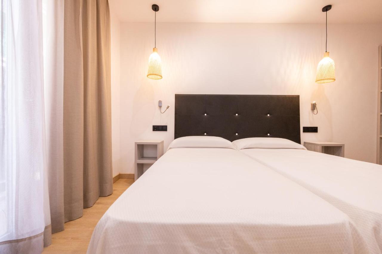 Hotel Costa Brava ロザス エクステリア 写真