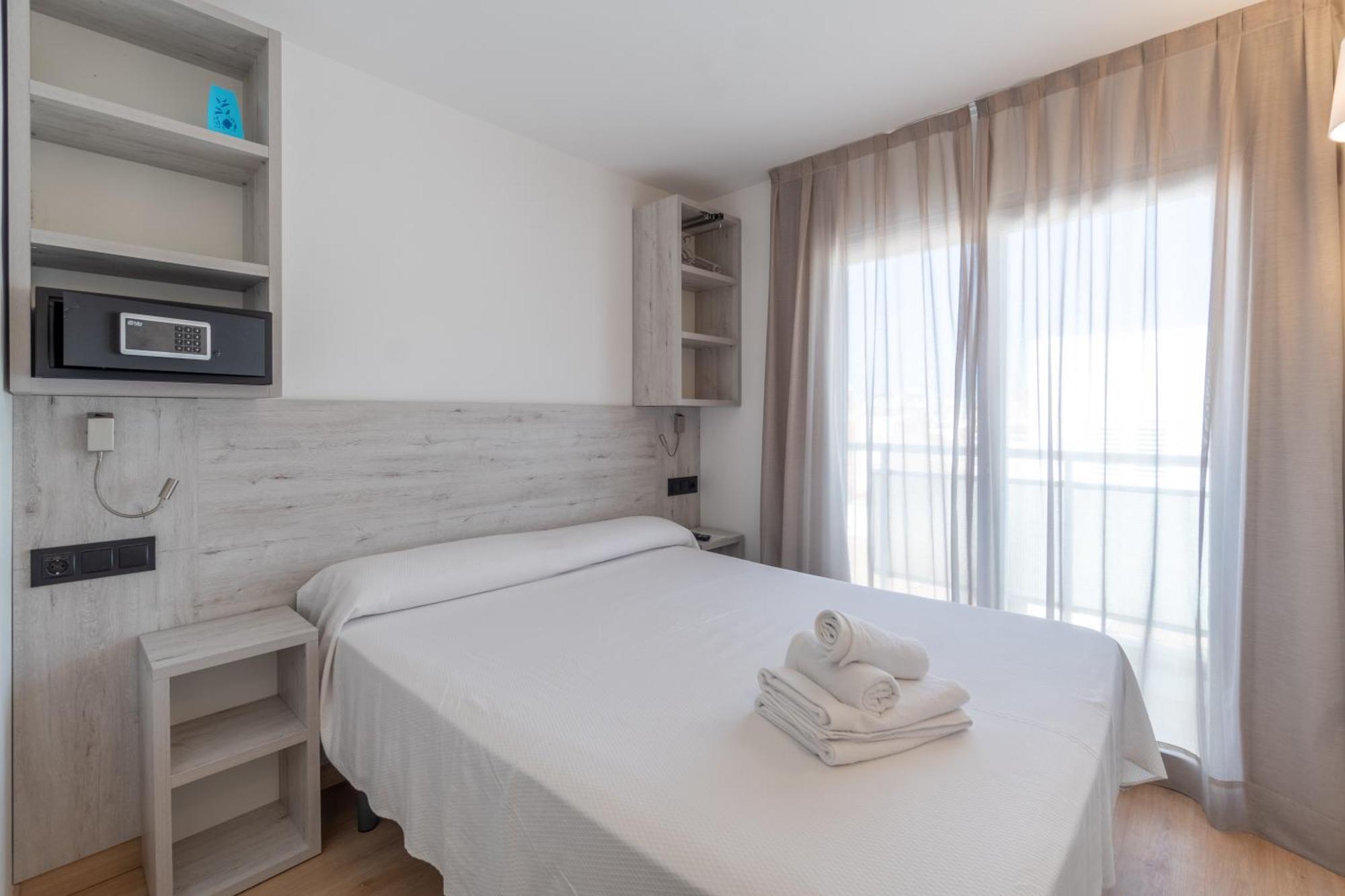 Hotel Costa Brava ロザス エクステリア 写真